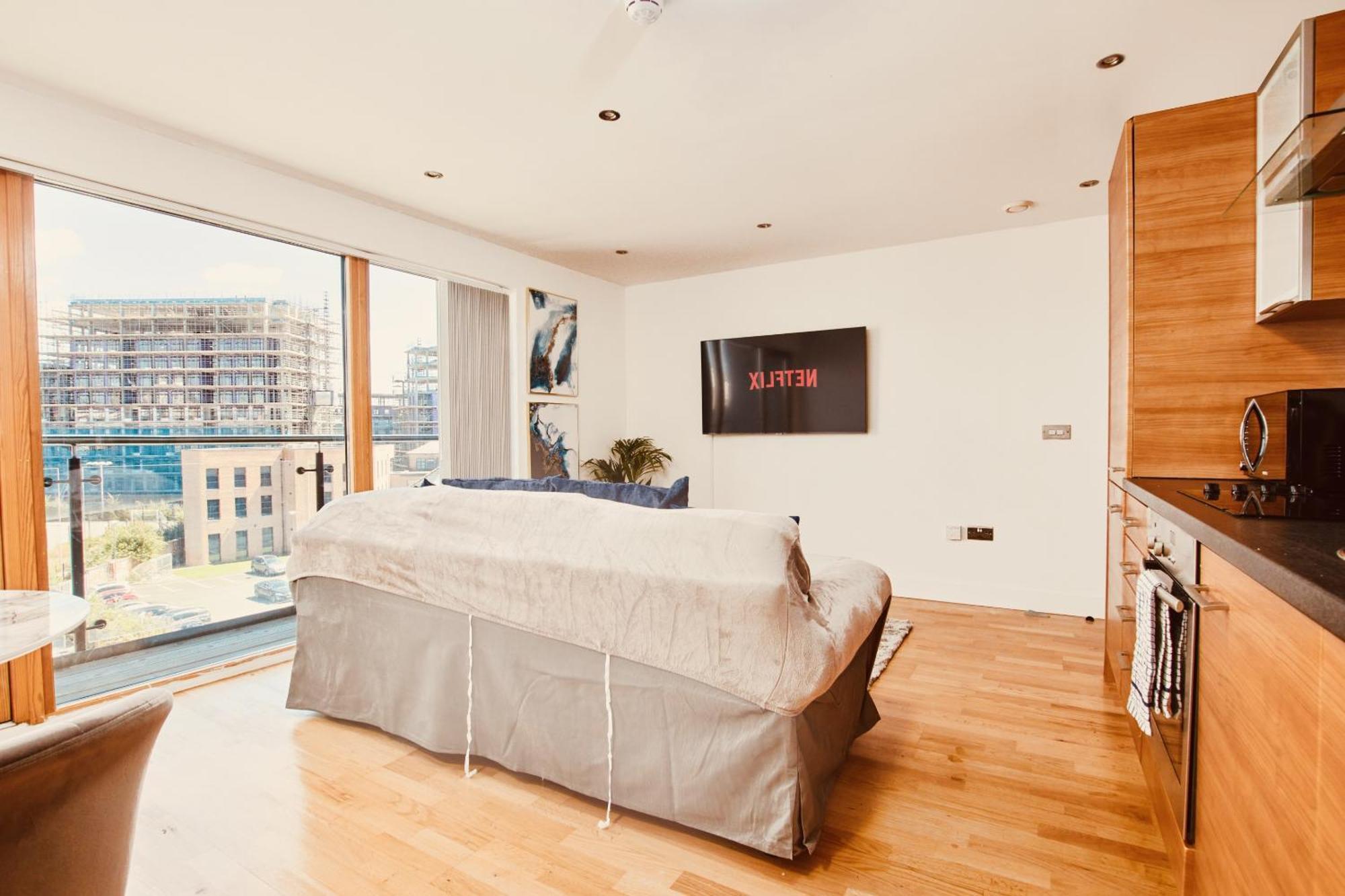 King Deluxe City Apt Large Space& Free Parking! No Balcony Leeds  Cameră foto